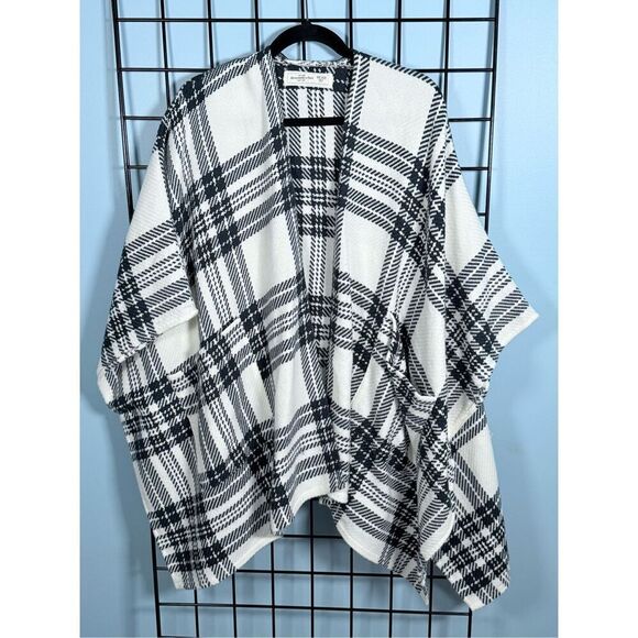 Abercrombie & Fitch Oversized Poncho Sweater Womens OS Navy Plaid Gorpcore - Picture 2 of 8